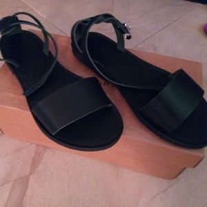 Savopoulos leather sandals
